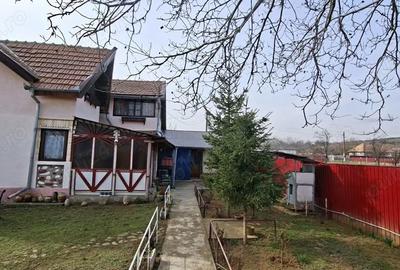 Casă cu 2 camere cu Teren 1050 Mp în Popeni - 2