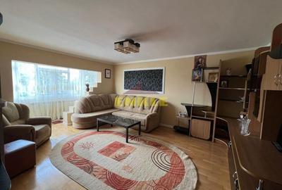 Apartament cu 3 camere decomandat, mobilat în Central - 1