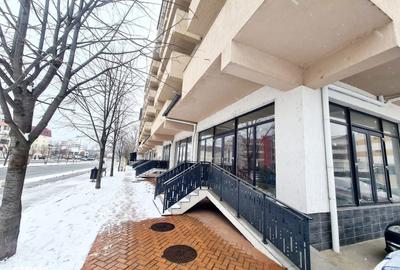 Spațiu comercial, de 1 mp, în Central - 4