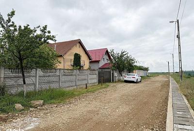 Spațiu comercial, în Gepiu - 4