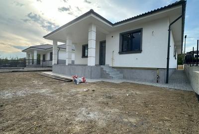 Casă cu 4 camere în Central - 8