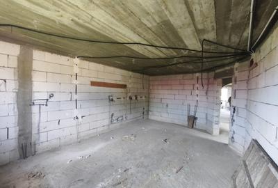 Casă cu 5 camere cu Teren 4400 Mp în Central - 8