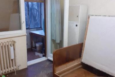 Apartament cu 3 camere semidecomandat în Circumvalațiunii - 4