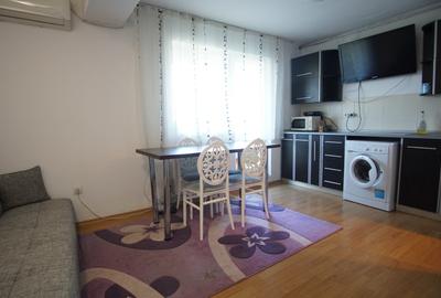Apartament cu 3 camere decomandat, mobilat în Berceni
