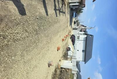 Casă cu Teren 150 Mp în Central