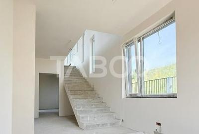 De vanzare casa individuala cu garaj teren de 700 mp zona Wonderland - 2