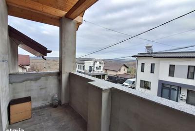 Casă cu 4 camere în Breazu - 8