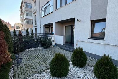 Apartament cu 2 camere în Micro 3 - 7