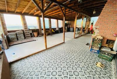 Casă cu 3 camere cu Teren 330 Mp în Valu lui Traian - 1