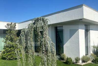 Vila superba, 720 mp teren, 220 mp utili, zona Hereditas, Ip - 19