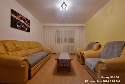 Apartament cu 2 camere decomandat în Nicolina - 2