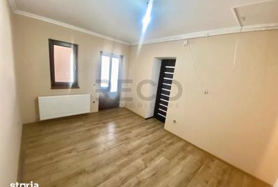 Casă cu 5 camere cu Teren 521 Mp în Borș - 5