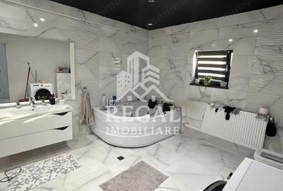 Casa moderna tip duplex, ideala pentru 2 familii in loc. Strei - 14