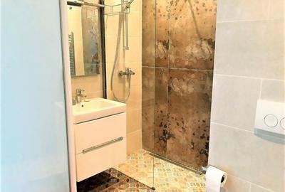 Apt 155mp in cladire monument istoric - Bd. Dacia - 9