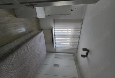 Apartament cu 2 camere semidecomandat în Micro 6 - 2