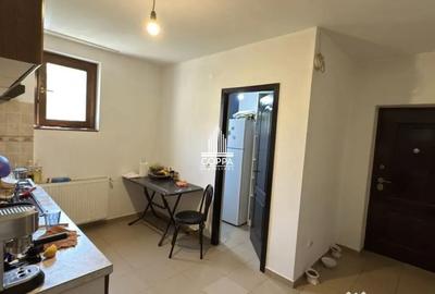 Casă cu 6 camere cu Teren 800 Mp în Central - 4