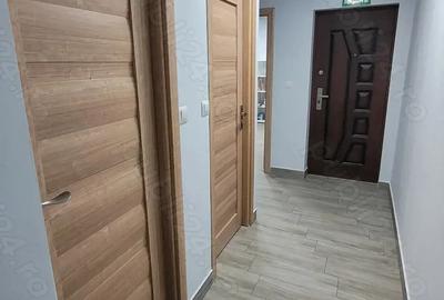 Spațiu comercial, de 50 mp, în Central - 5