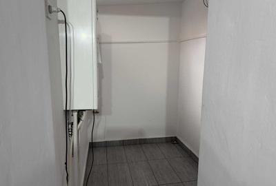 Spațiu comercial, de 60 mp, în Central - 3