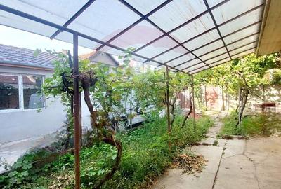 Casă cu 4 camere cu Teren 1055 Mp în Bujac - 9