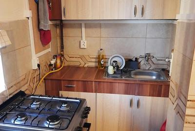 Apartament cu 3 camere decomandat în Giurgiului - 5