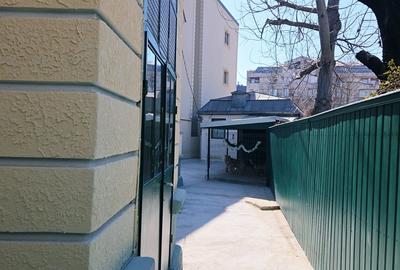 Casă individuală cu 4 camere cu Canalizare în Ultracentral - 13