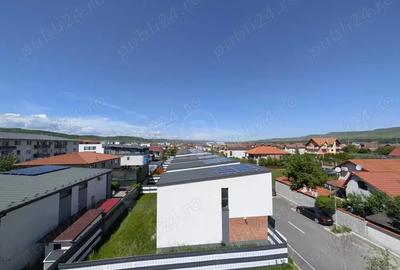 Apartament cu 3 camere semidecomandat, mobilat în Florești - 1