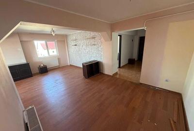 Apartament cu 3 camere decomandat în Exterior Vest - 5