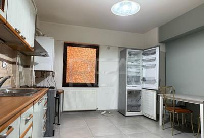 Apartament cu 3 camere semidecomandat, mobilat în Grozăvești - 15