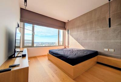Penthouse cu 4 camere, mobilat în Central - 13