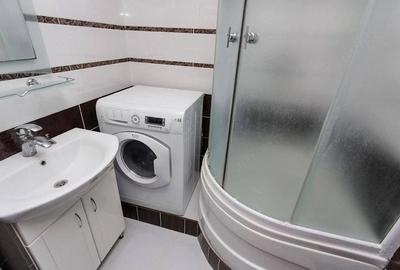 Garsonieră decomandată în Lipovei