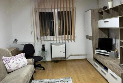 Garsonieră decomandată în ISR - 1