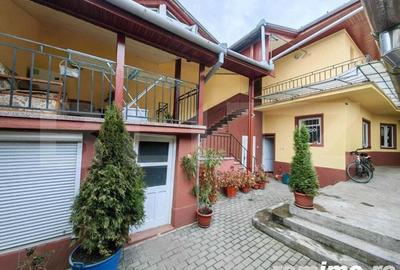 Casa cu 4 dormitoare ?i 2 spa?ii comerciale, zona Tolstoi - Centru - 1