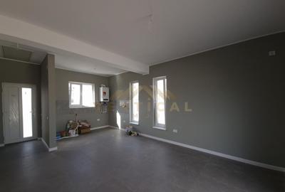 Casă cu 4 camere cu Teren 372 Mp în Berceni