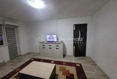 APARTAMENT 3 CAMERE SEMIDECOMANDAT INEL 2 - 1