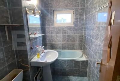 Apartament cu 3 camere decomandat în Rovine - 6