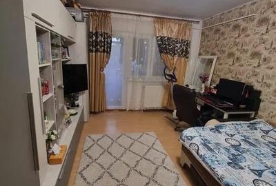 Apartament cu 2 camere decomandat în Dacia
