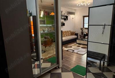 Apartament cu 3 camere semidecomandat în Central - 2