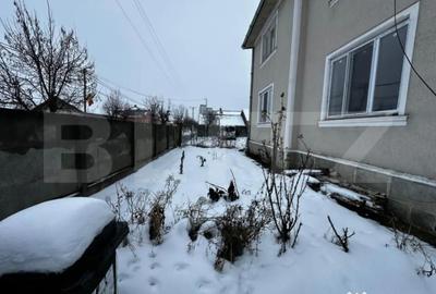 Casă cu 6 camere cu Teren 800 Mp în Central - 2