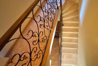 Casă individuală cu 5 camere cu Canalizare în Central - 9