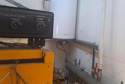Vând teren intravilan 10.000mp +casa+anexe(spatii prodictie-depozitare) - 12