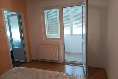 Apartament cu 3 camere semidecomandat în Nord - 7