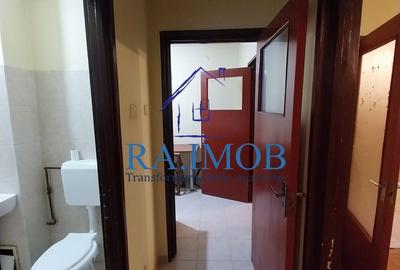 Apartament cu 2 camere decomandat în Cantacuzino - 12