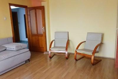 Apartament cu 2 camere decomandat în Iosia