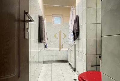 Apartament cu 3 camere semidecomandat, mobilat în Spitalul Județean