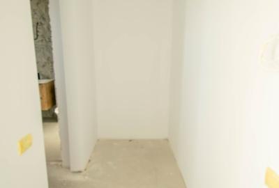 Vila alipita, impecabil executata, teren 350mp, preechipare AC - 31