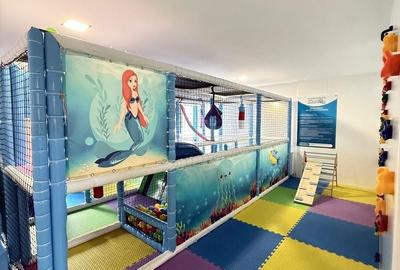 Casă cu 6 camere cu Teren 250 Mp în Central - 8