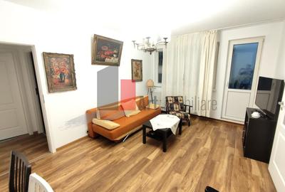 Apartament cu 2 camere semidecomandat, mobilat în 1 Mai