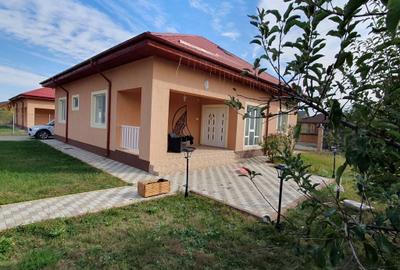 Casă cu 4 camere în Vernești - 8