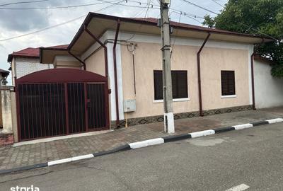 Casă cu 4 camere decomandat cu Teren 420 Mp în Central - 6