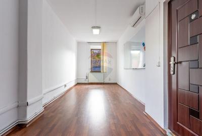 Birou, de 84.400001525879 mp, în Semicentral - 12